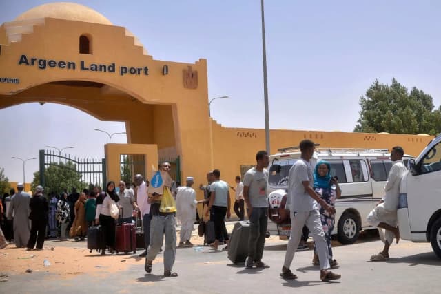 آمال بعودة التدفق التجاري بين مصر والسودان بعد هدوء التوترات