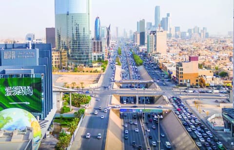 صندوق النقد: الأنشطة غير النفطية تعزز قدرة الاقتصاد السعودي على مواجهة الاضطرابات