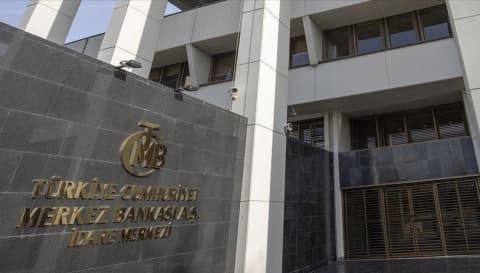 تركيا تخفض سعر الفائدة الرئيسي إلى 36 % للمرة الأولى منذ يناير