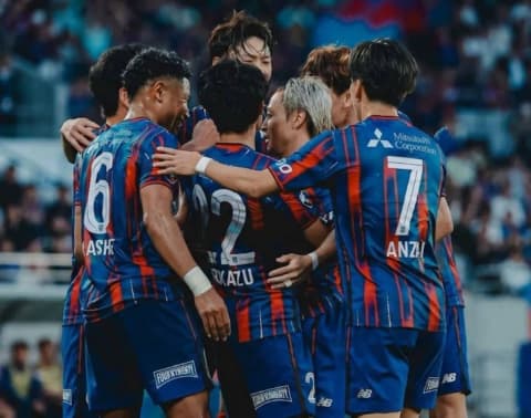 طوكيو يكتسح ميتو هوليهوك في الدوري الياباني