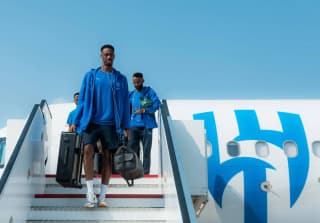 الهلال يصل إلى الدوحة تأهباً لمواجهة الشمال القطري