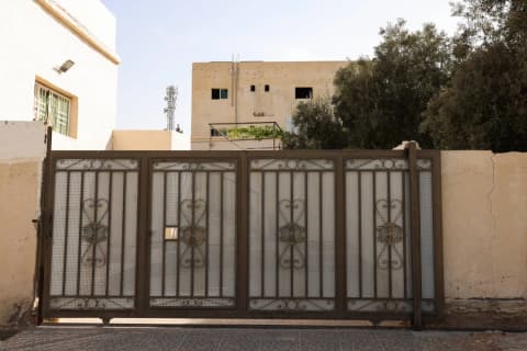 منفذو هجوم كنيسة الكرك تحصّنوا 60 ساعة في منزل مهجور