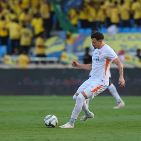مورا لاعب الفيحاء لـ«الشرق الأوسط»: التركيز سلاحنا في «ديربي سدير»