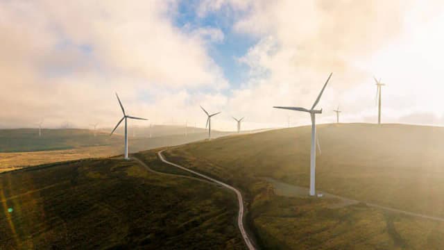 Iowa County’s wind turbines turn into $2.71 million for roads, bridges and schools