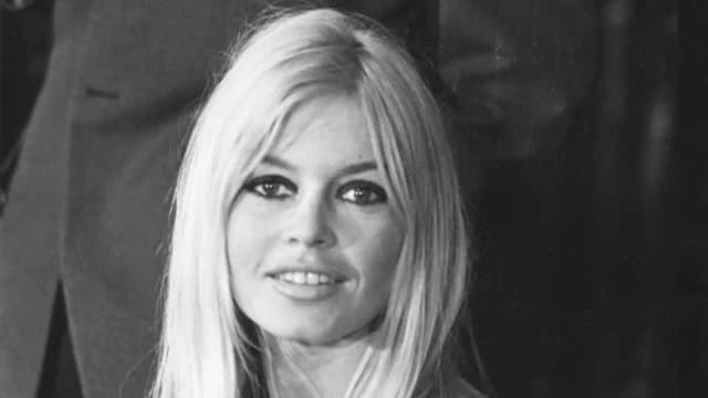 Brigitte Bardot’s 285 belongings beat a €50,000 estimate, fetching €953,531 at Paris auction
