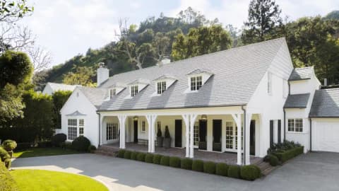 Garland Bel-Air Estate Sale: Judy Garland home sells for $11.1 million; links to Hollywood’s Golden Age