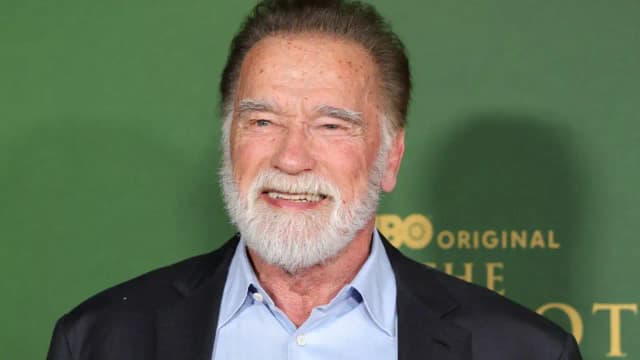 Arnold Schwarzenegger donated $250,000 for shelters for homeless veterans before Christmas