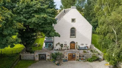 Scottish church turned into five-bedroom home and bistro