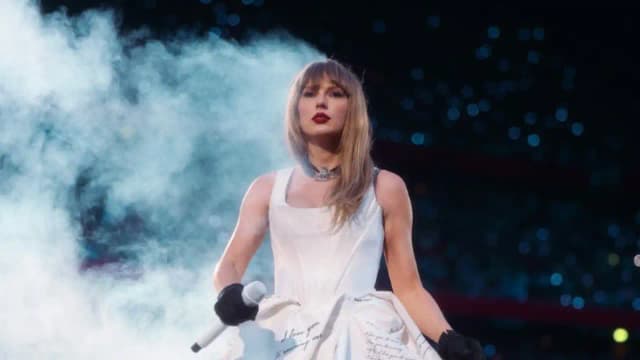 In 2015, Taylor Swift gave $50,000 to Seattle Symphony; 11 years later, its school programme lives on