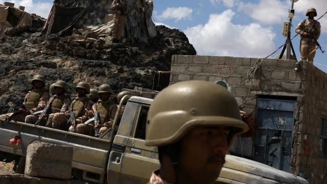 At least 20 Yemeni fighters killed as Houthis target military camp with ballistics