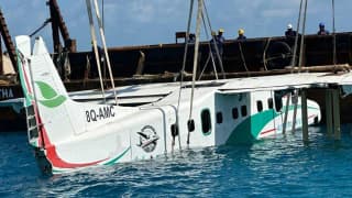 Maldives sinks two retired aircraft to create an unusual underwater reef; coral restoration begins in 2026