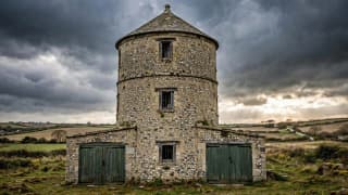 Built in 1800, 10-foot-wide tower near Brighton listed for £200,000