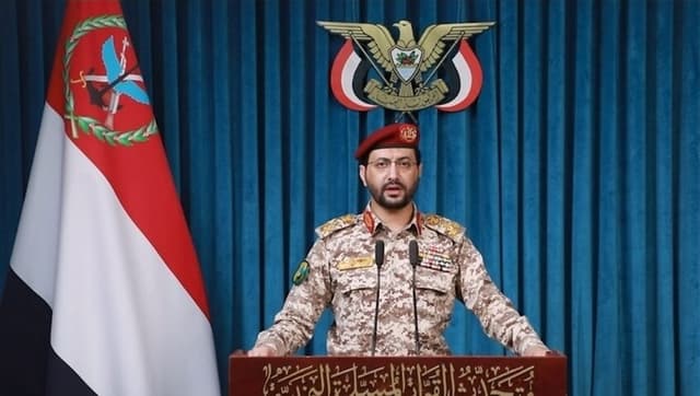الحوثيون يعلنون استهداف قاعدة "الملك خالد" الجوية في العمق السعودي