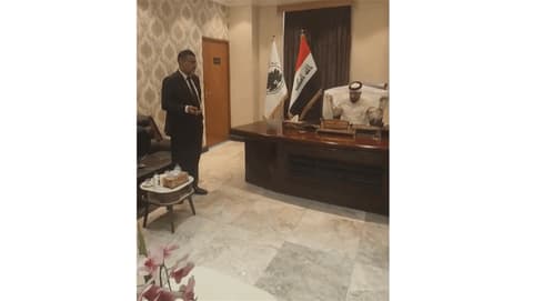 "تفضل الله وياك".. مشادة كلامية بين النائب رفيق الصالحي ووكيل وزير الصناعة