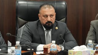 نائب يعلن انسحابه من ائتلاف الإعمار والتنمية