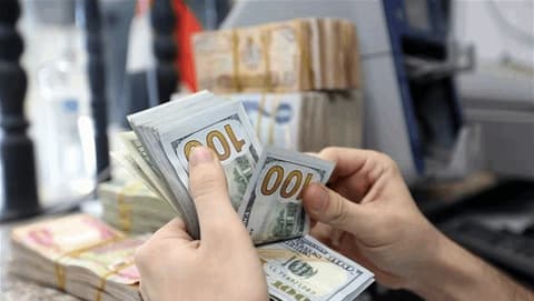 انخفاض أسعار صرف الدولار في بغداد