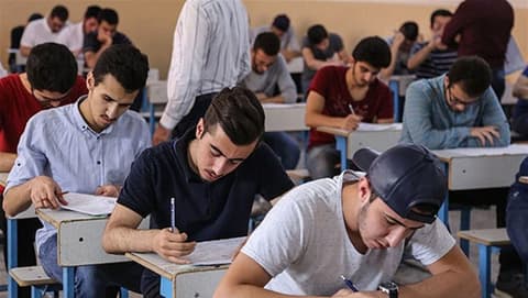 مناقشة برلمانية مع وزير التربية لمنح دور ثالث للصفوف المنتهية