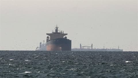 طهران تكشف مسودة قانون لفرض الإدارة العسكرية الكاملة على مضيق هرمز