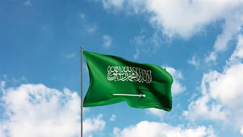 السعودية تعلن استمرارها بتقديم الدعم العملياتي للقوات المسلحة اليمنية
