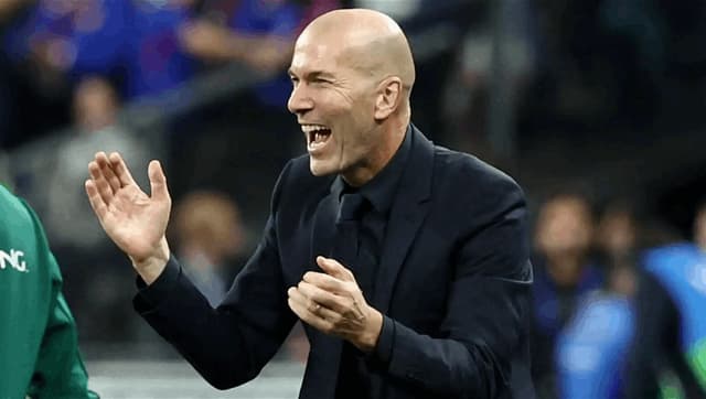 زيدان يحقق رقمًا مذهلًا مع منتخب فرنسا