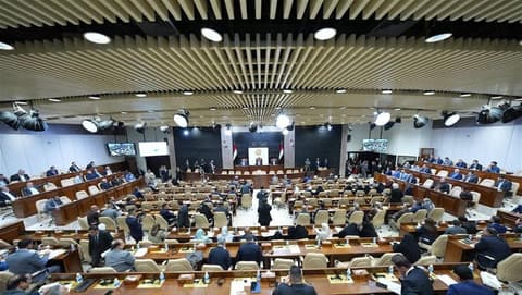 البرلمان يحدد الخميس موعداً للتصويت على استكمال الكابينة الوزارية​