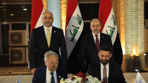 أمانة بغداد واتحاد المهندسين العرب يوقعان مذكرة تفاهم لتعزيز التعاون