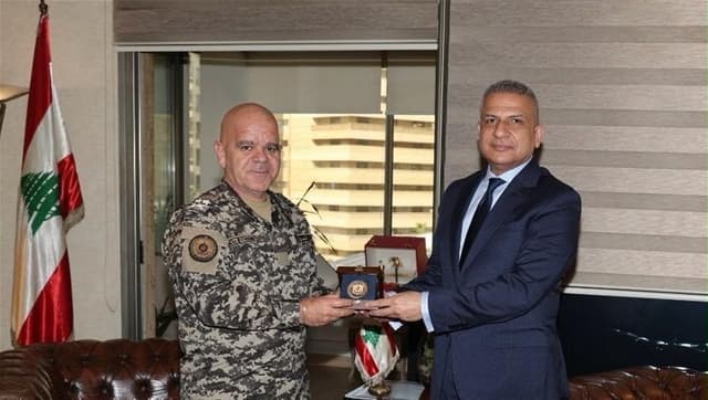 العراق ولبنان يبحثان تعزيز التعاون والتنسيق الأمني بين البلدين