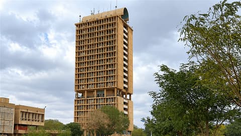 هيبيك.. منصة الخدمات الجامعية تثير الجدل بين أتمتة التعليم وأعباء الاشتراك السنوي