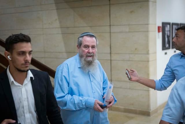 הרב טאו סירב להיפגש עם ראש הממשלה נתניהו שפועל לפרישת מפלגת נעם
