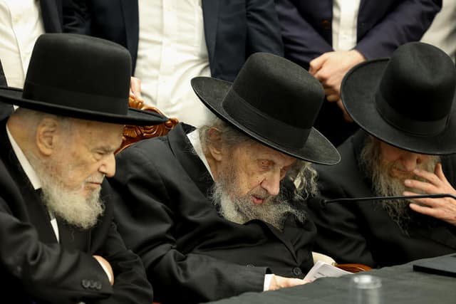 בג"ץ ברדיפת עולם התורה, ביטל פה אחד את חוק הקפאת המעצרים לבחורי הישיבות