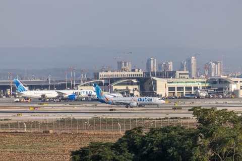 טיסת החילוץ המריאה מסעודיה לישראל; רה"מ נתניהו צפוי להגיע לנתב"ג