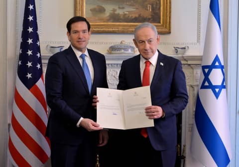נתניהו שוחח עם מזכיר המדינה רוביו; דריכות מול איומי איראן וחיזבאללה