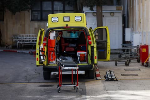 טרגדיה בקריית ים: פעוט כבן שנתיים נפל מגובה של כארבע קומות ומותו נקבע ברמב"ם