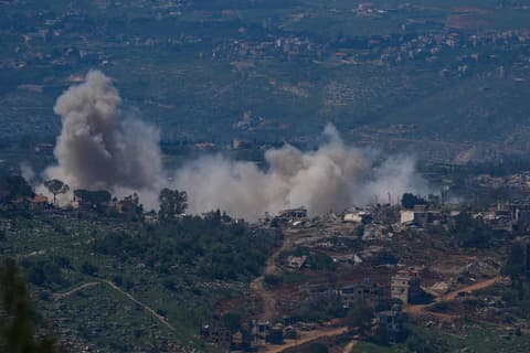 חיל האוויר תקף תשתיות טרור ומחסני אמל"ח של חיזבאללה בדרום לבנון בתגובה לשיגור רחפן