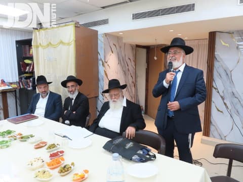 בק"ק הריב"ז חגגו סיום מסכת 'ראש השנה' והילולת הבן איש חי