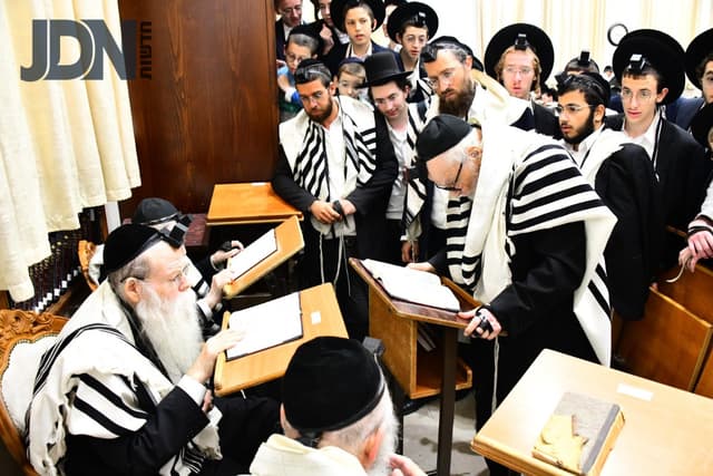 אִתְחֲרַטְנָא בְהון מֵעִקָּרָא • התרת נדרים בישיבת סלבודקא