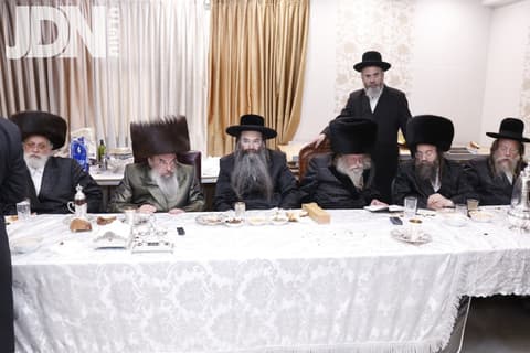 פדיון הבן בחצרות קוזמיר – לעלוב – לעלוב בית שמש