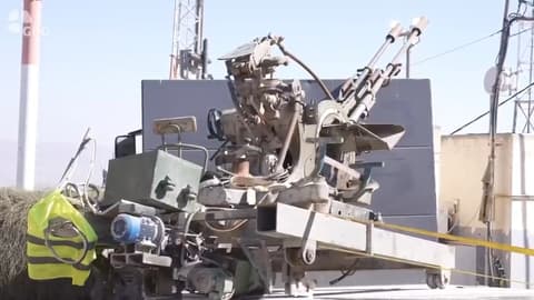 נתניהו סקר את הנשק – יומיים לאחר מכן פוצצו מנהרות עלי טאהר