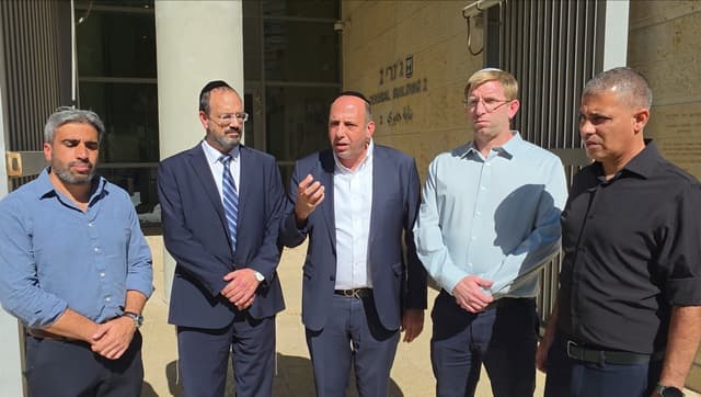 ביטולי נסיעות ושיבושים קשים: ראשי הרשויות יצאו למאבק נגד חברת תנופה