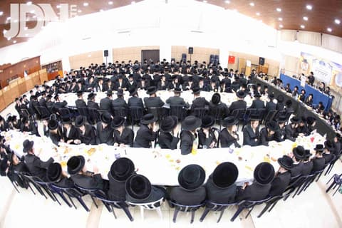 הילולת הגה"ק רמ"א פריינד זי"ע בישיבת הרמ"א