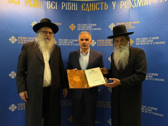 בצל המלחמה: זקני רבני ברסלב במכתב תודה לבכיר האוקראיני לקראת ראש השנה באומן
