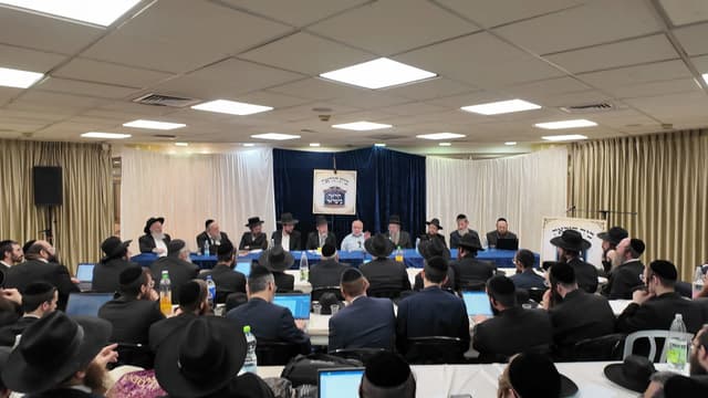 עשרות רבנים ומורי הוראה התכנסו השבוע לכינוס עיון ייחודי מבית "הוראה בישראל"