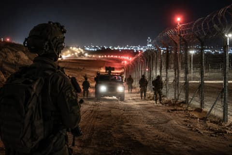 בעקבות חטיפת בכיר בחמאס; הועלתה כוננות חריגה בגבול עזה מחשש לחדירת מחבלים, והוסרה הבוקר