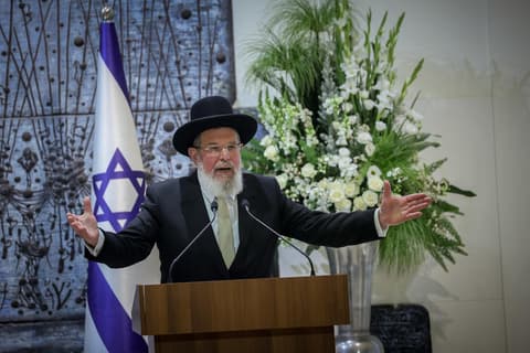 הרב הראשי לישראל לרמטכ"ל ולשר הביטחון: "בטלו את ההחלטה להעמיד לדין את חיילי גבעתי"