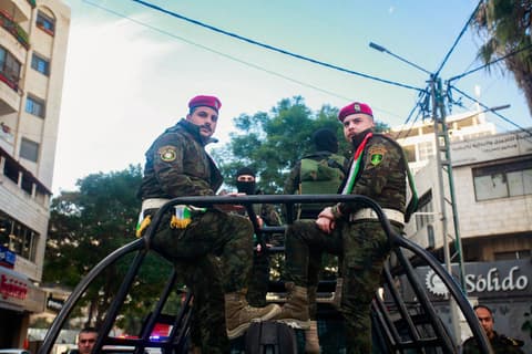 חריג: צה"ל עצר שוטרים פלסטינים בעקבות תקיפת אזרח ישראלי סמוך לביתוניא