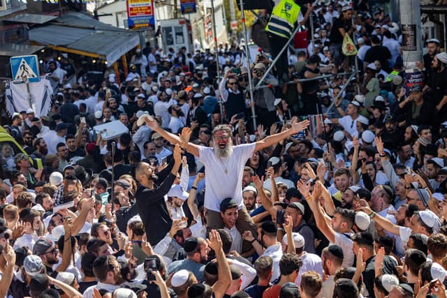 "אין יאוש בעולם כלל": למרות המלחמה באוקראינה מעל 30 אלף כבר באומן לקראת ראש השנה