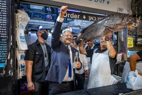 בן גביר לנתניהו: "אוהב אותך, אבל דורש ממשלת ימין מלא-מלא"