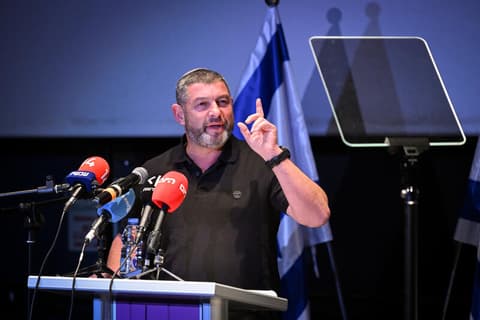 "אתה לא מעודכן": כ"ץ עולה למתקפה בעקבות הביקורת של וינטר