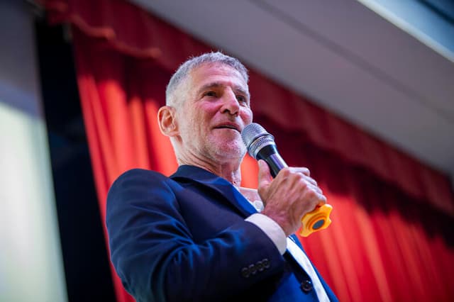 מפלגת הדמוקרטים עתרו בדחיפות לבג"ץ: "ממשלת ישראל ושב"כ מפקירים את חייו של יאיר גולן"