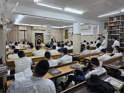הלם וזעזוע בעולם התורה: פורעים החציפו פנים ותקפו את הגא"מ פייבלזון